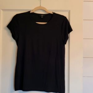 J Crew 365 tee
